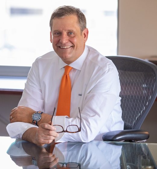 Scott A. Graeff,总裁兼首席执行官